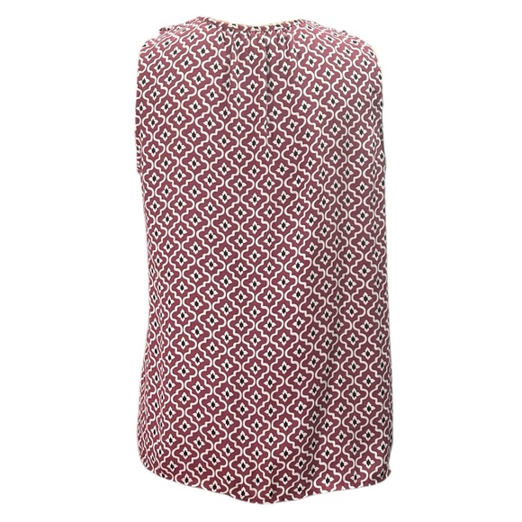 Ann Taylor Loft sleeveless featuring a geometric pattern. Size small petite - Picture 3 of 4